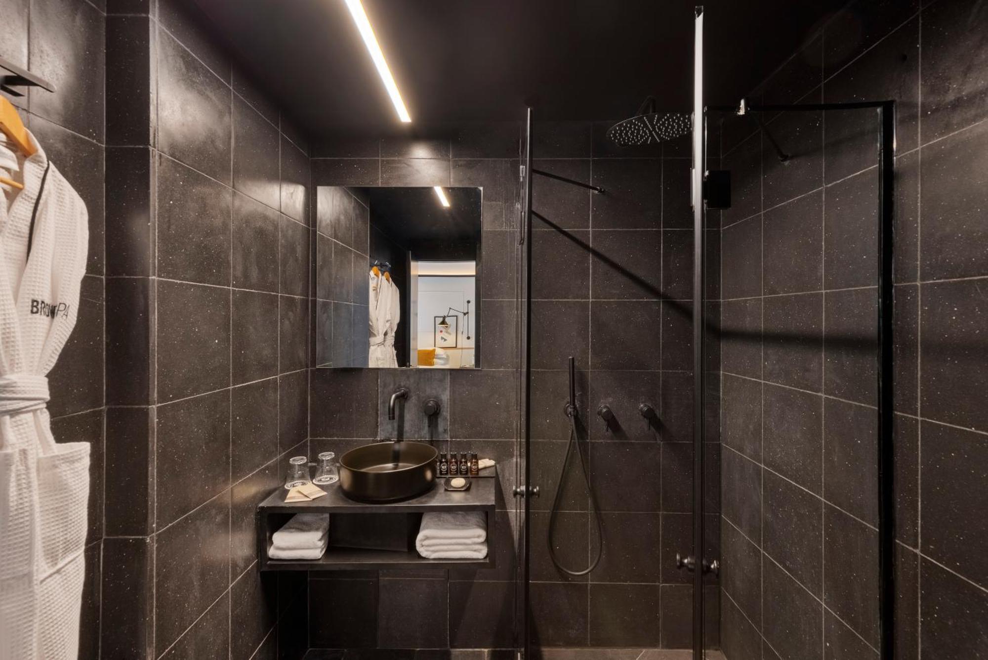 Theodor Rothschild Tel-Aviv Hotel Екстериор снимка